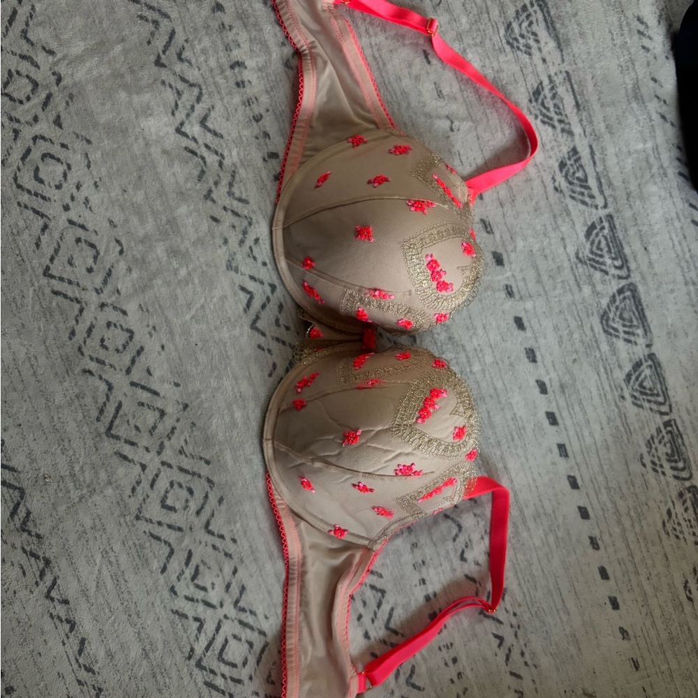 Beige and Pink Embroidered Victoria Bra